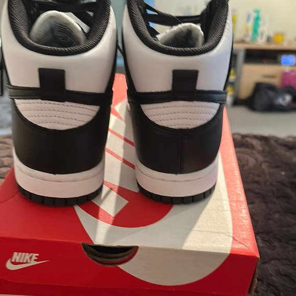 Nike Dunk High Black and White Sneakers